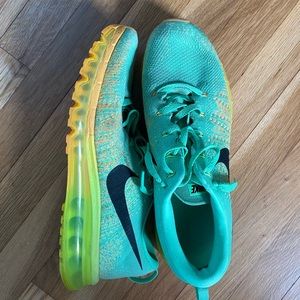 2015 Nike Airmax Flyknit